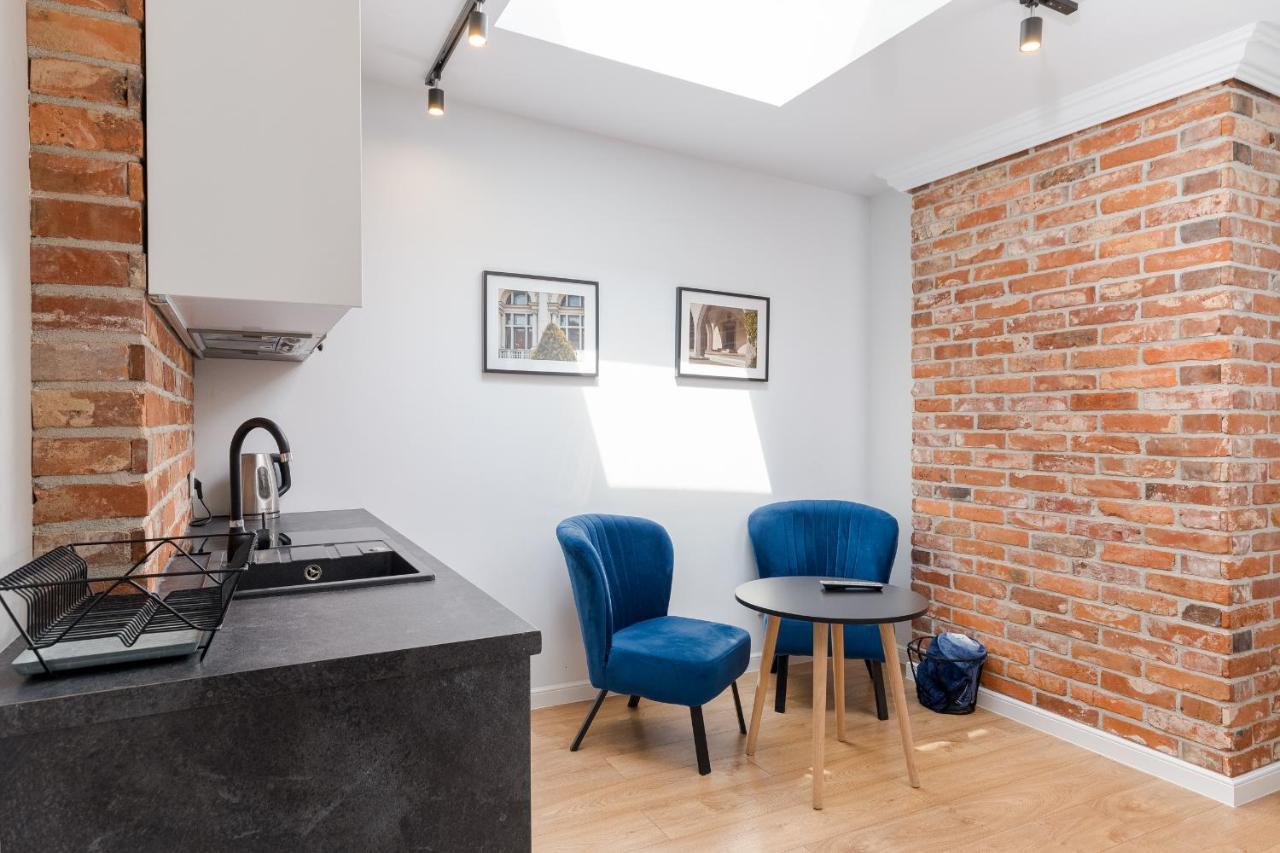 Saint Florian'S Suites - Old Town Luxury Apartments - By Upstairs Krakow Dış mekan fotoğraf