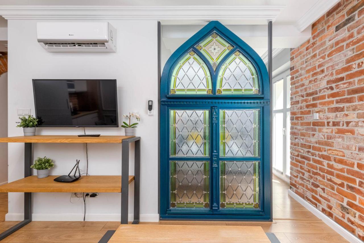Saint Florian'S Suites - Old Town Luxury Apartments - By Upstairs Krakow Dış mekan fotoğraf