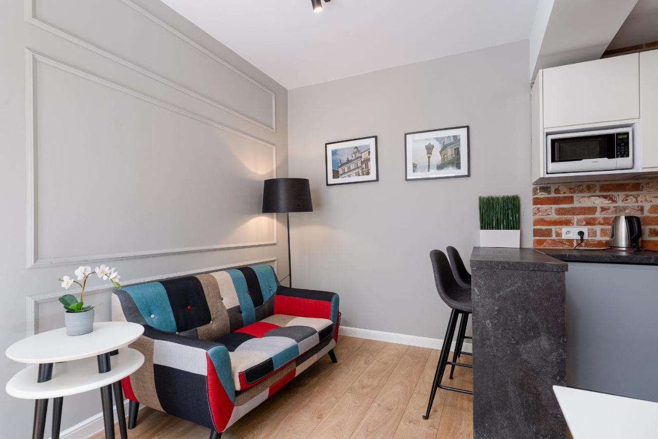 Saint Florian'S Suites - Old Town Luxury Apartments - By Upstairs Krakow Dış mekan fotoğraf
