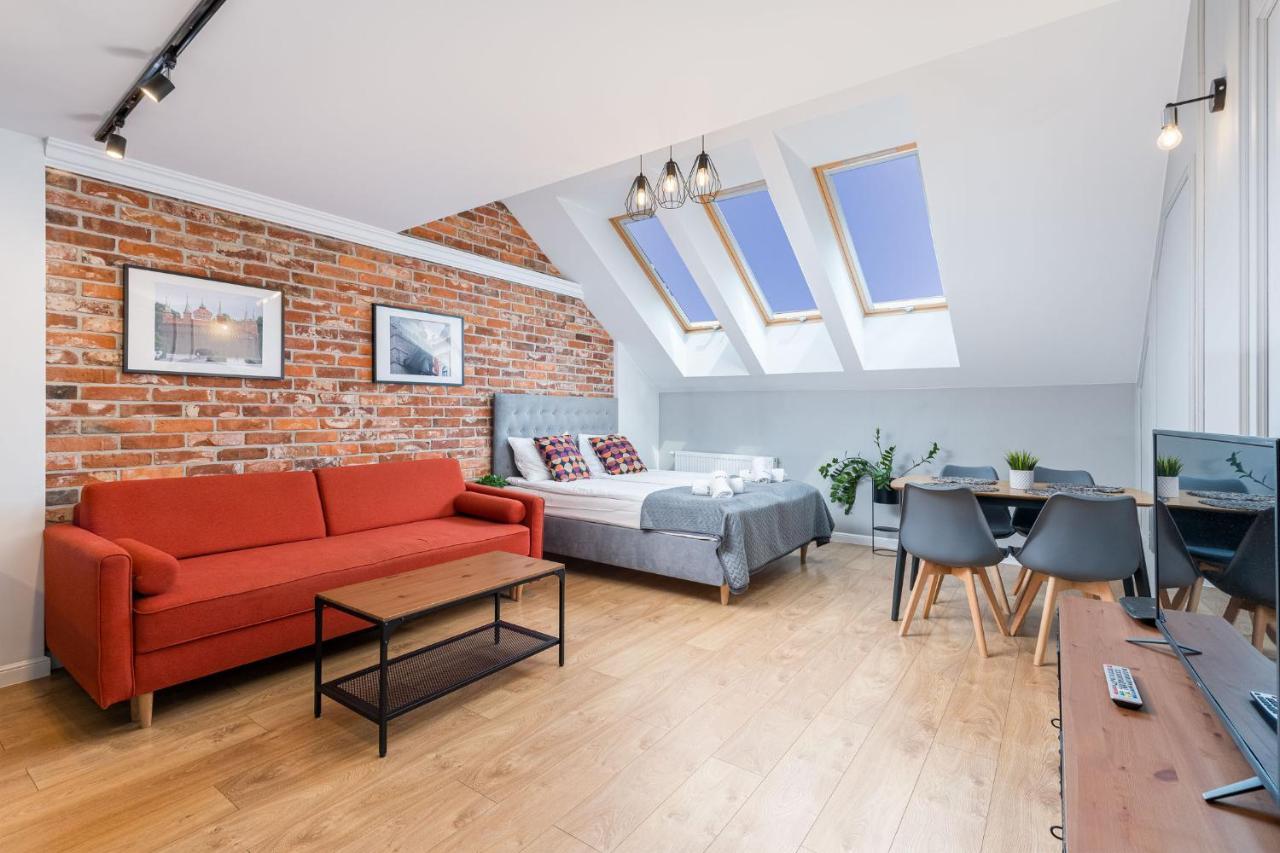 Saint Florian'S Suites - Old Town Luxury Apartments - By Upstairs Krakow Dış mekan fotoğraf